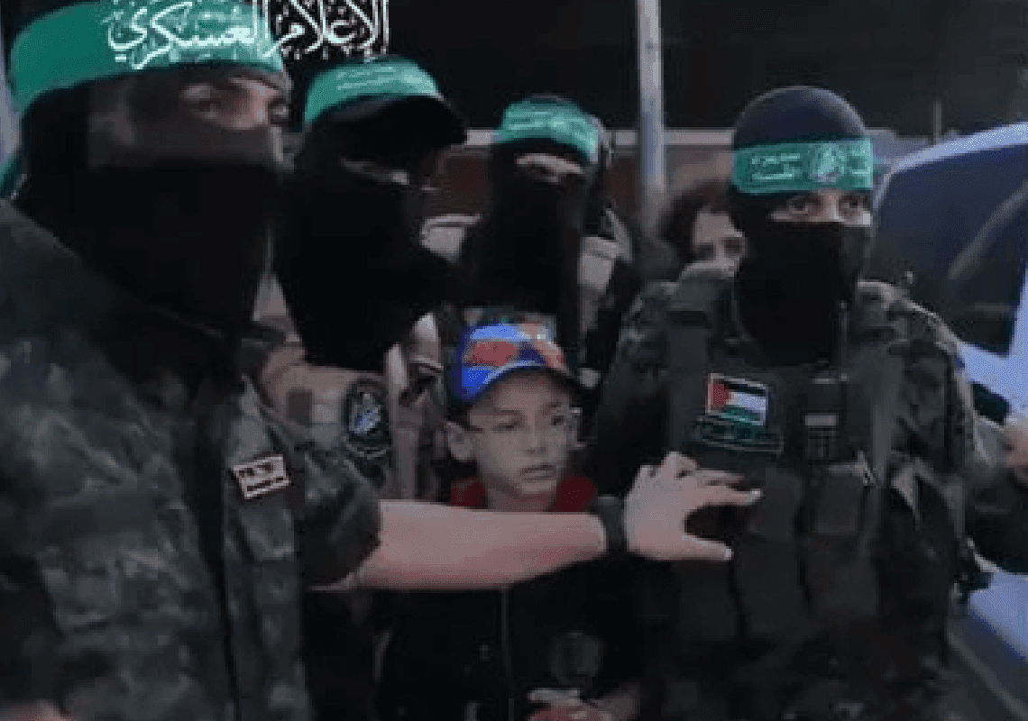 ארגון טרור 'הומני': חמאס פרסם סרטון המנסה להסתיר את האכזריות שלהם