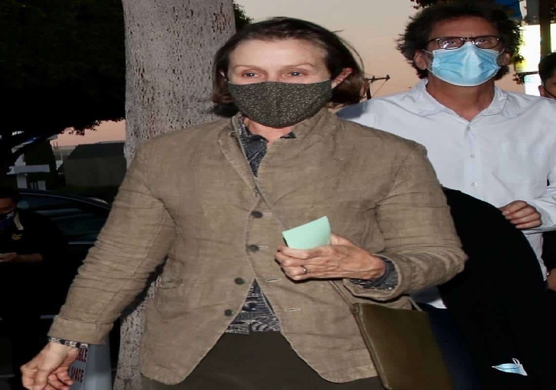 לאחר שקטפה שני פסלוני אוסקר: כך נתפסה השחקנית פרנסס מקדורמנד