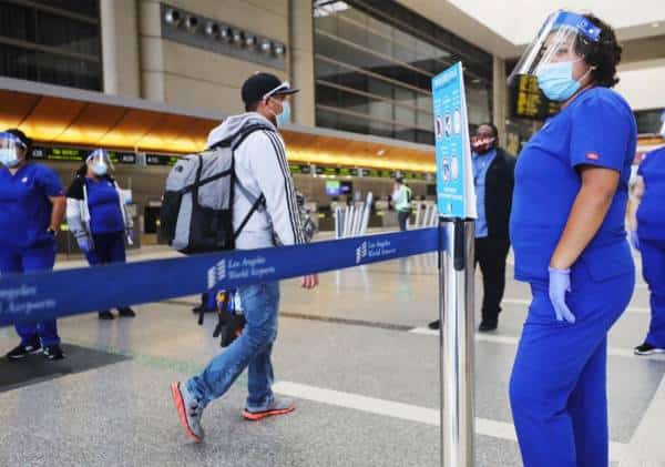 קליפורניה לתושביה: הימנעו מנסיעות למדינות אחרות