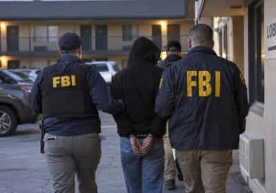 תכנן להזריק ציאניד לאוכל בבתי כנסת: ה-FBI תפס צעיר חמוש תומך דאעש