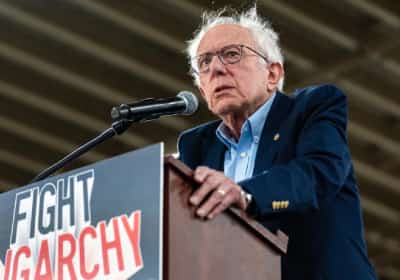 הסנאטור היהודי ברני סנדרס מכהן כמעט 20 שנה במועצת מוזיאון השואה - אבל לא הגיע לאף פגישה