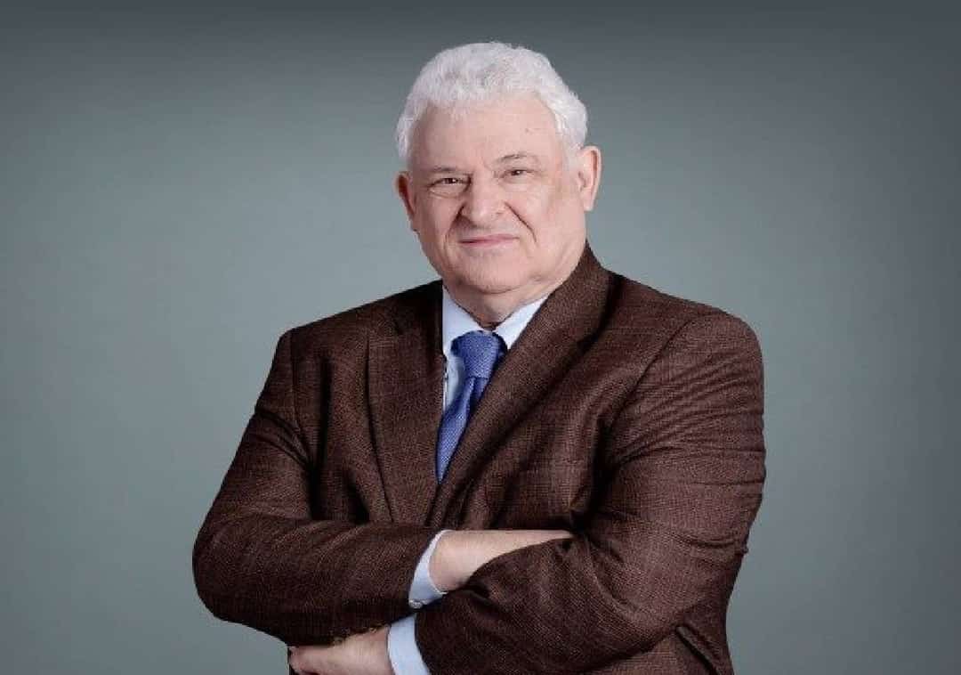 "יש לאלץ לא-מחוסנים לשלם יותר על טיפולים רפואיים וביטוחי חיים"