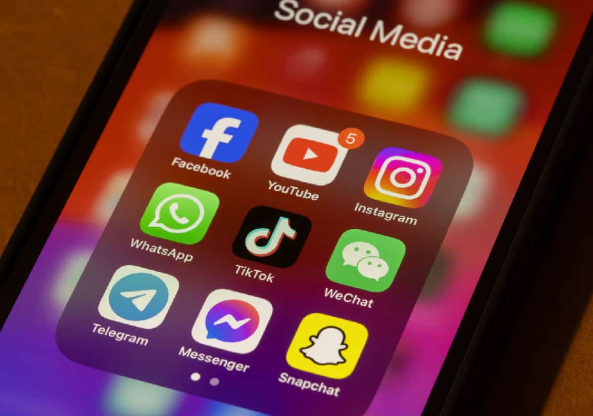 העולם מהדק את הכללים ברשתות חברתיות: האם ארה"ב תצטרף להגבלת גיל 16?