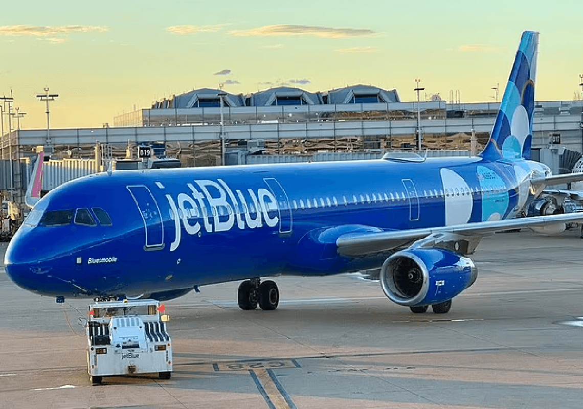 שתי גופות נמצאו בתא מטען של מטוס JetBlue שטס מניו יורק לפלורידה