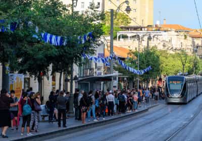 ישראל במספרים: גידול טבעי מרשים, תוחלת חיים גבוהה ומאזן הגירה שלילי