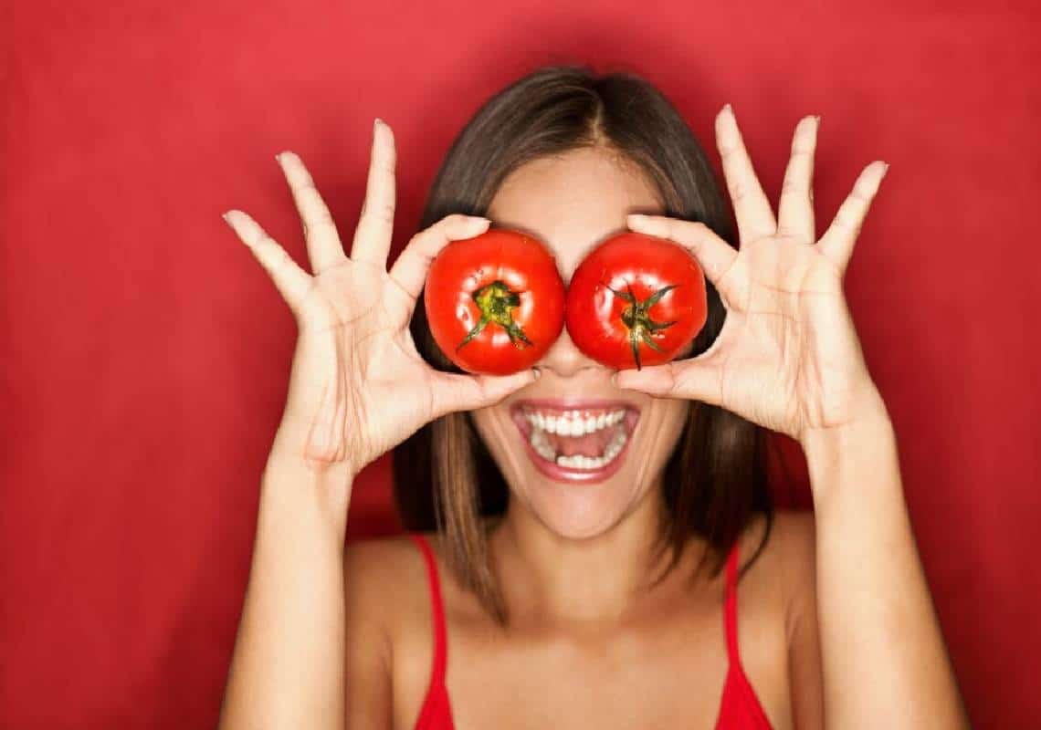 מבלים שעות מול המחשב? הכירו: חמישה טיפים לשיפור בריאות העין 