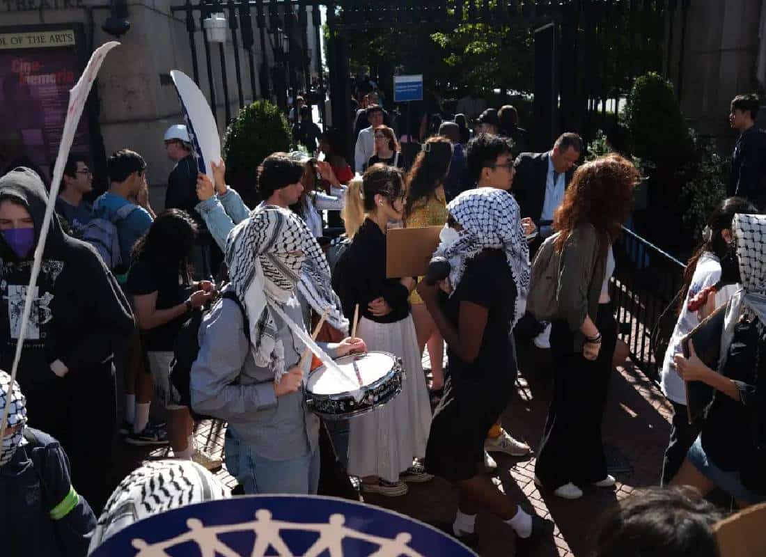 רק החלה השנה: עשרות מפגינים פרו פלסטינים באוניברסיטת קולומביה 