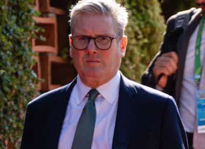 בריטניה, קנדה ואוסטרליה מכירות במדינה פלסטינית: בידוד גובר לישראל ומתח מול ממשל טראמפ