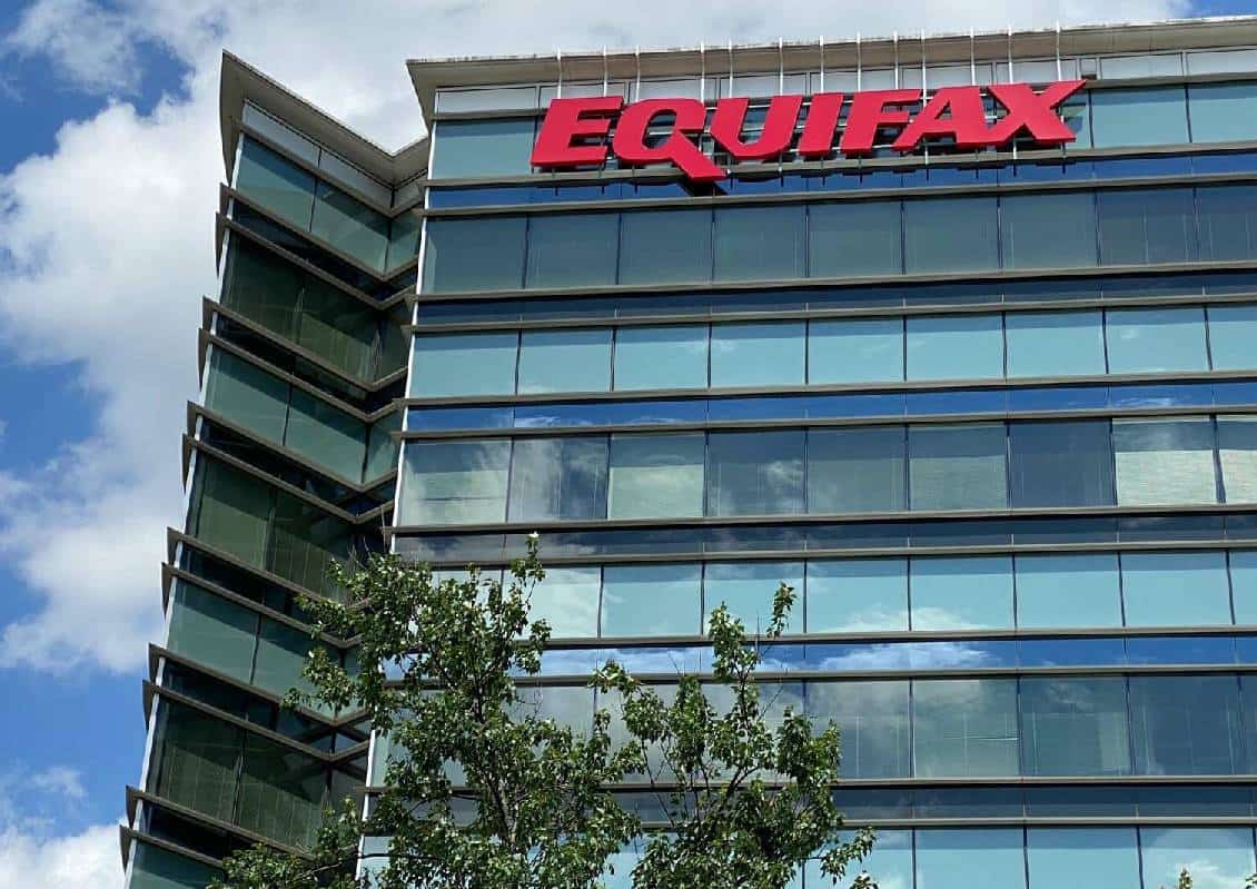 עוד סקנדל אצל ענקית דירוג האשראי: "Equifax נתנה ציוני אשראי שגויים למיליוני מחזיקי כרטיסי אשראי אמריקאיים"