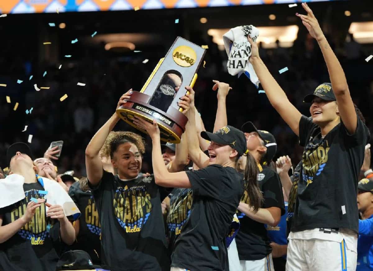 הברואינס על גג העולם: שחקניות אוניברסיטת קליפורניה בלוס אנג'לס זכו לראשונה באליפות המכללות