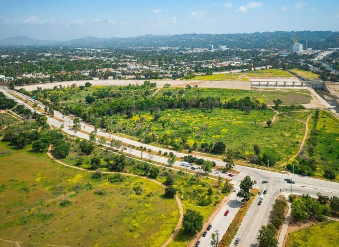 לוס אנג'לס: 22 מיליון דולר בדרך לעמק סן פרננדו - המהפכה הגדולה מתחילה בספולוודה